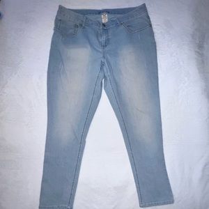 🌺 Faded Glory Skinny Jeans size 18w